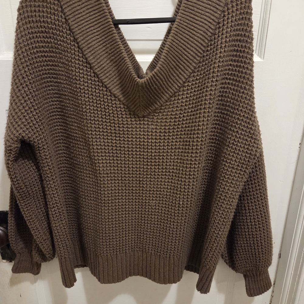 Zenana Outfitters Brown V-Neck Sweater